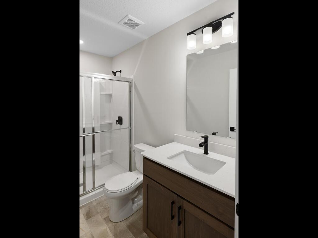 7369 Waverly Avenue, Shakopee, Minnesota image 44