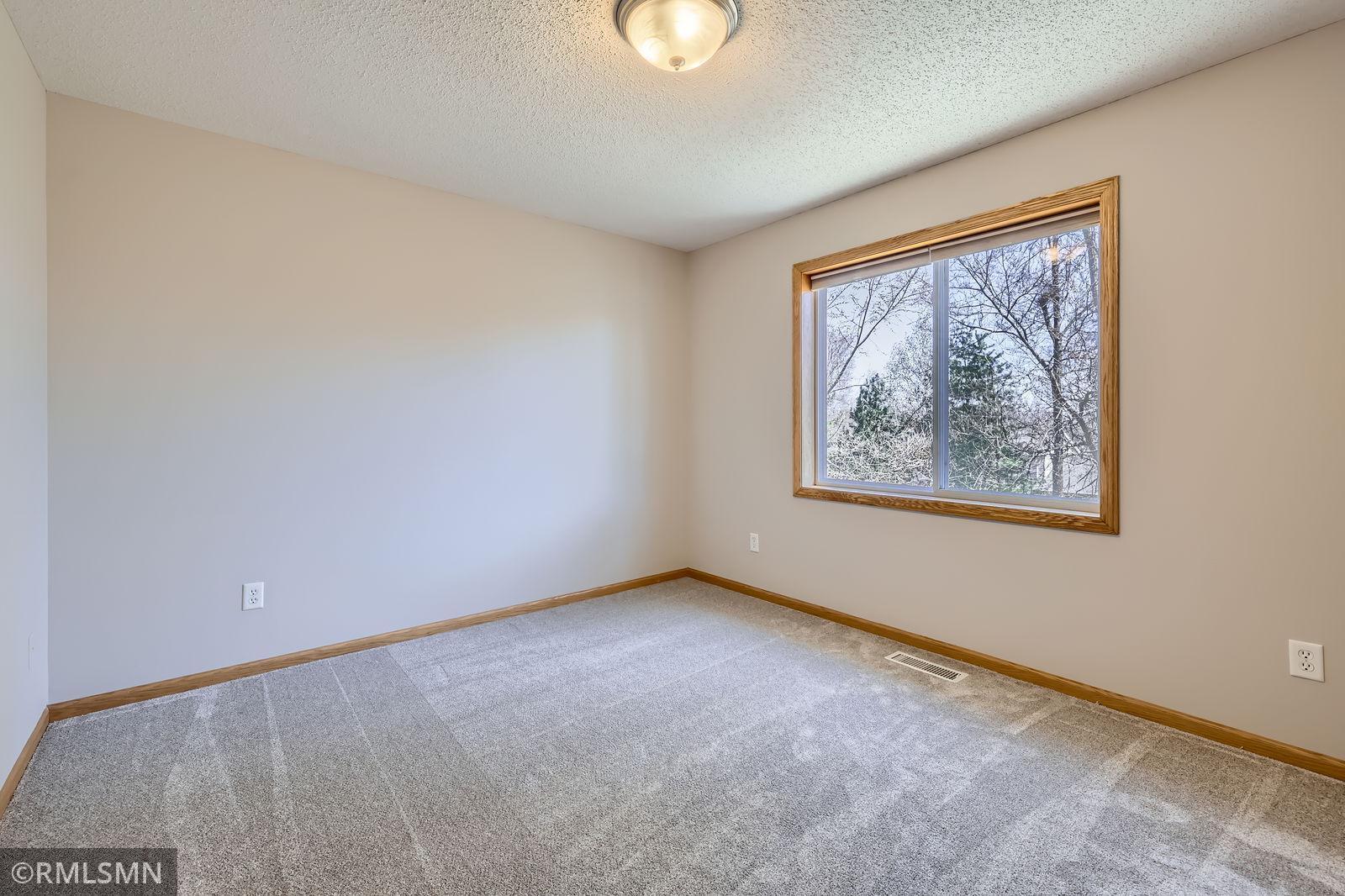 539 Market Street, Shakopee, Minnesota image 21