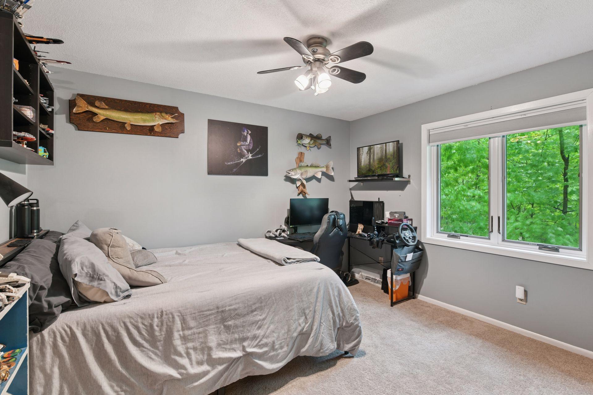 655 Holly Lane, Minneapolis, Minnesota image 42