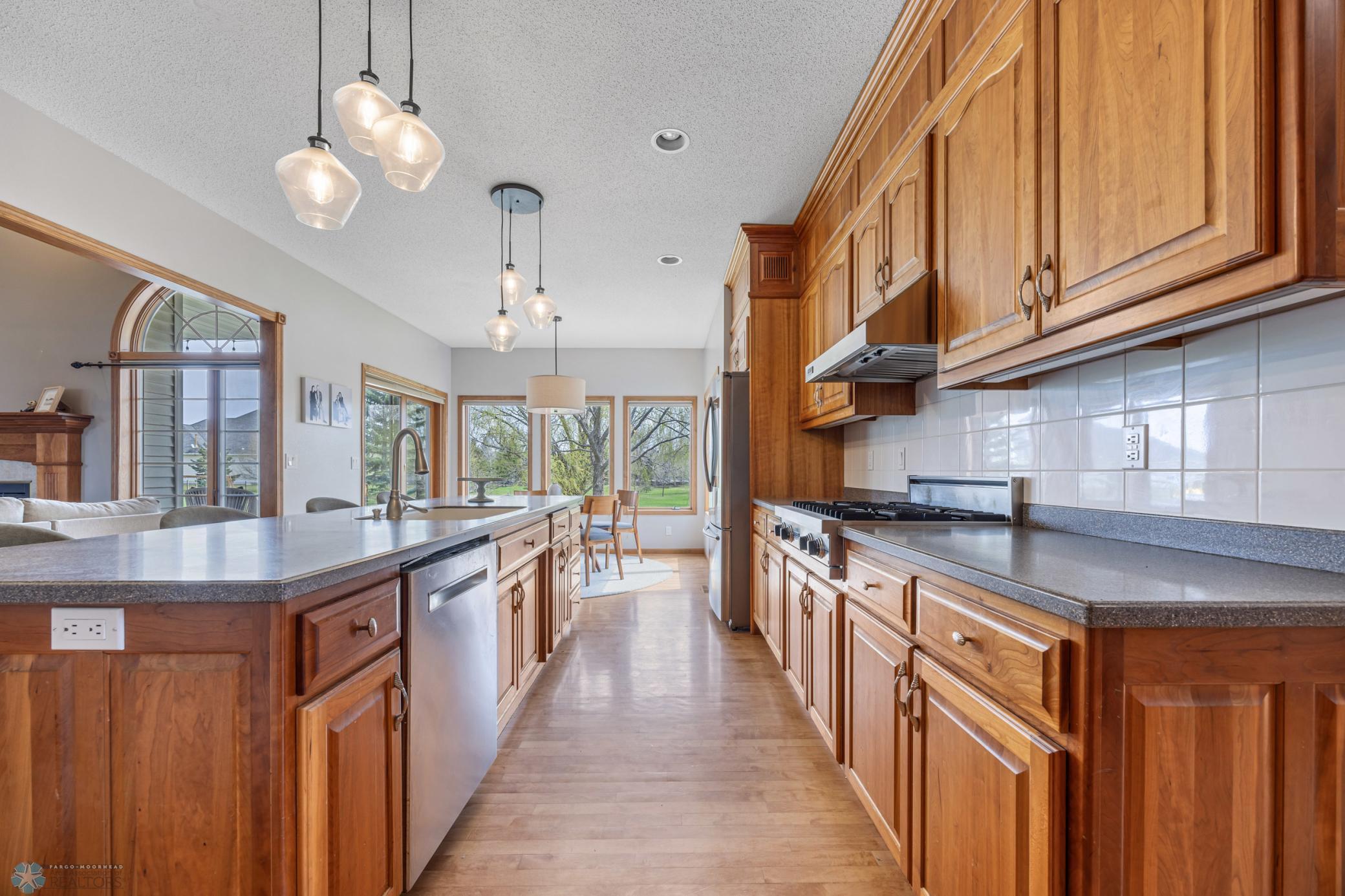 4226 Timberline Drive, Fargo, North Dakota image 17