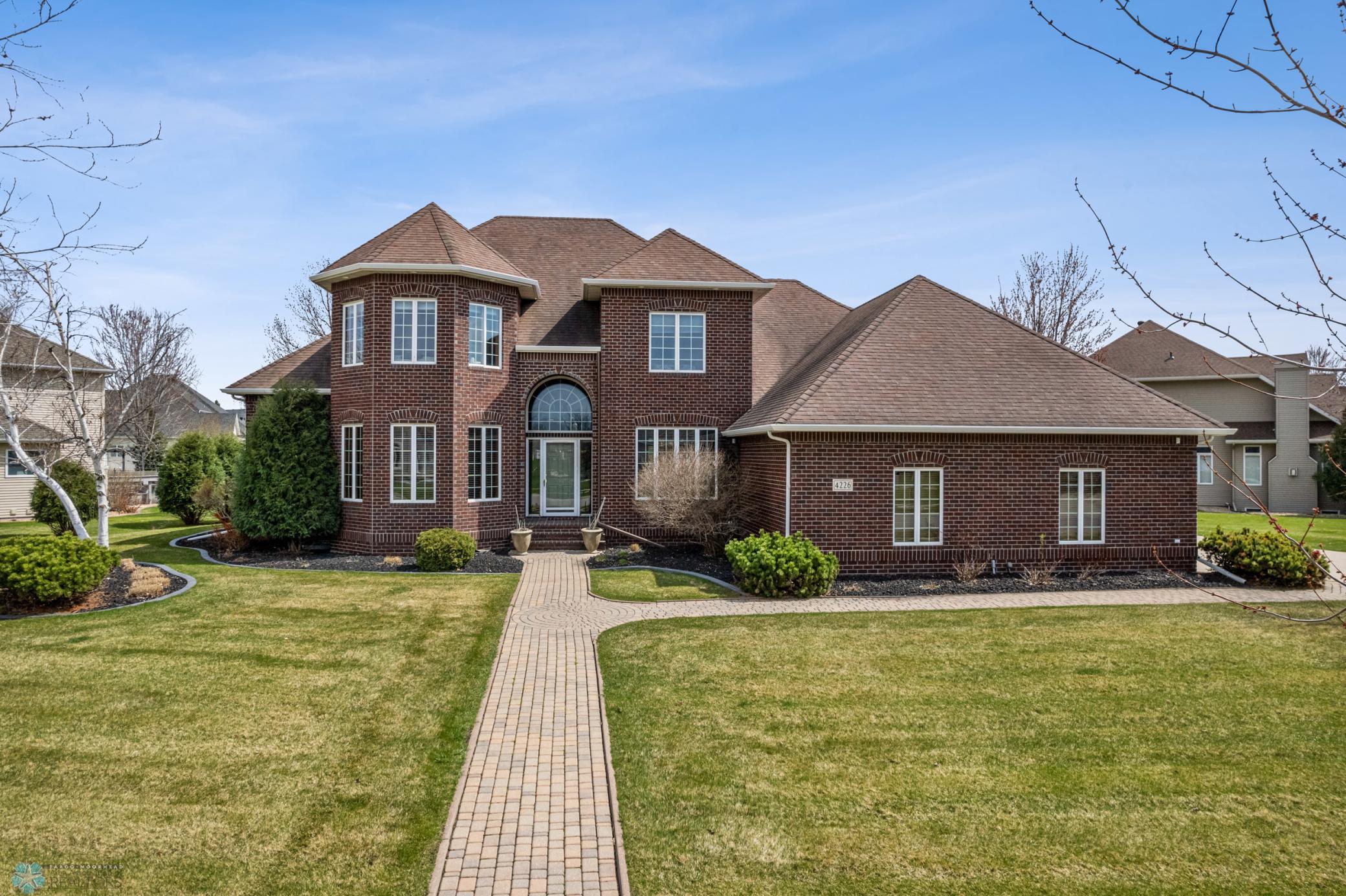 4226 Timberline Drive, Fargo, North Dakota image 3