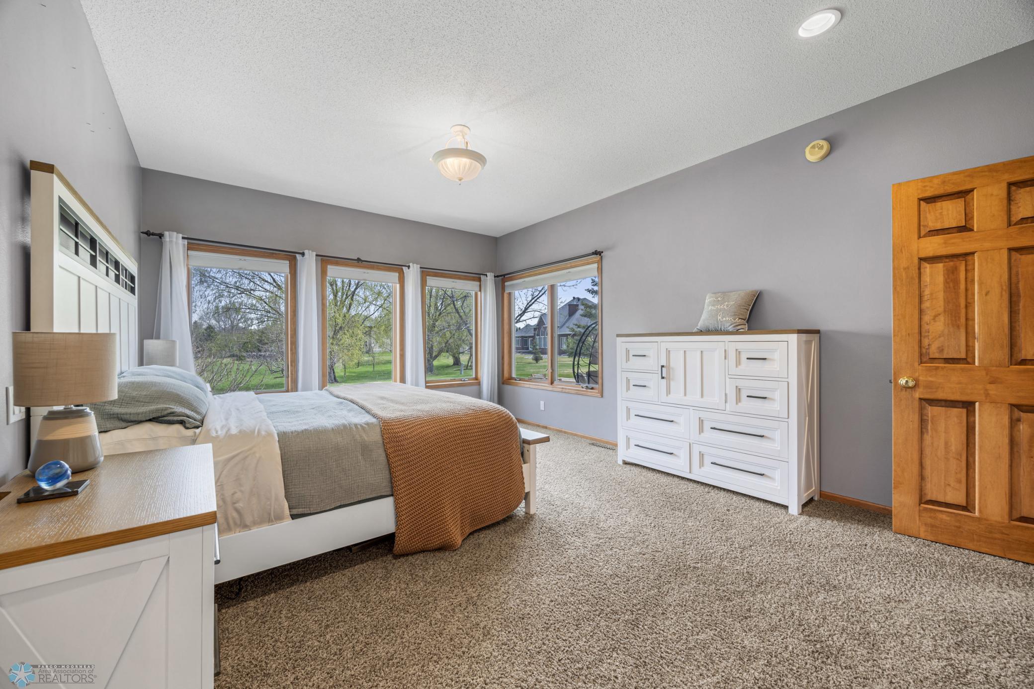 4226 Timberline Drive, Fargo, North Dakota image 26
