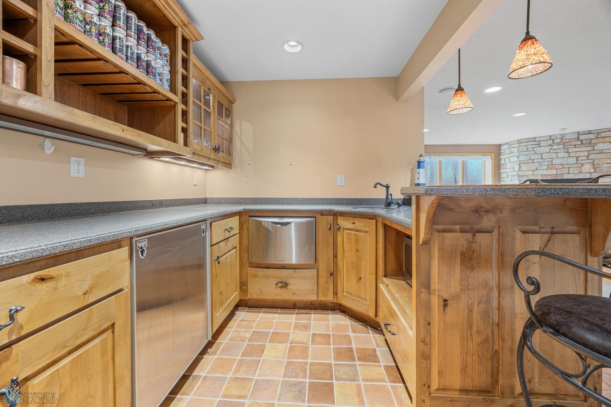 4226 Timberline Drive, Fargo, North Dakota image 42