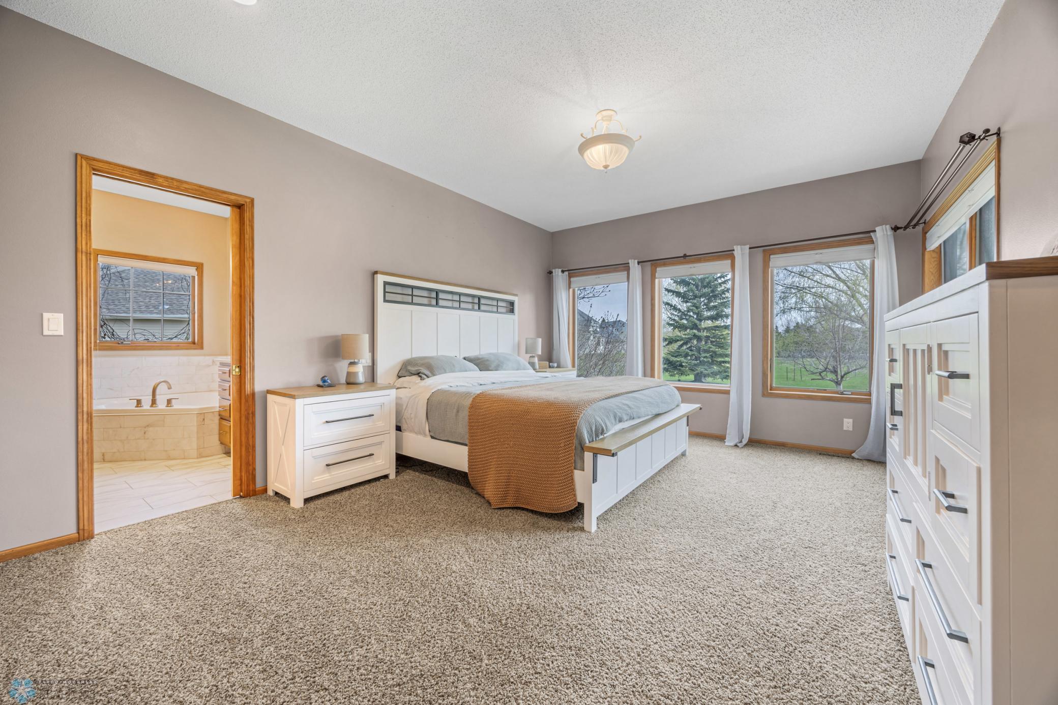 4226 Timberline Drive, Fargo, North Dakota image 22