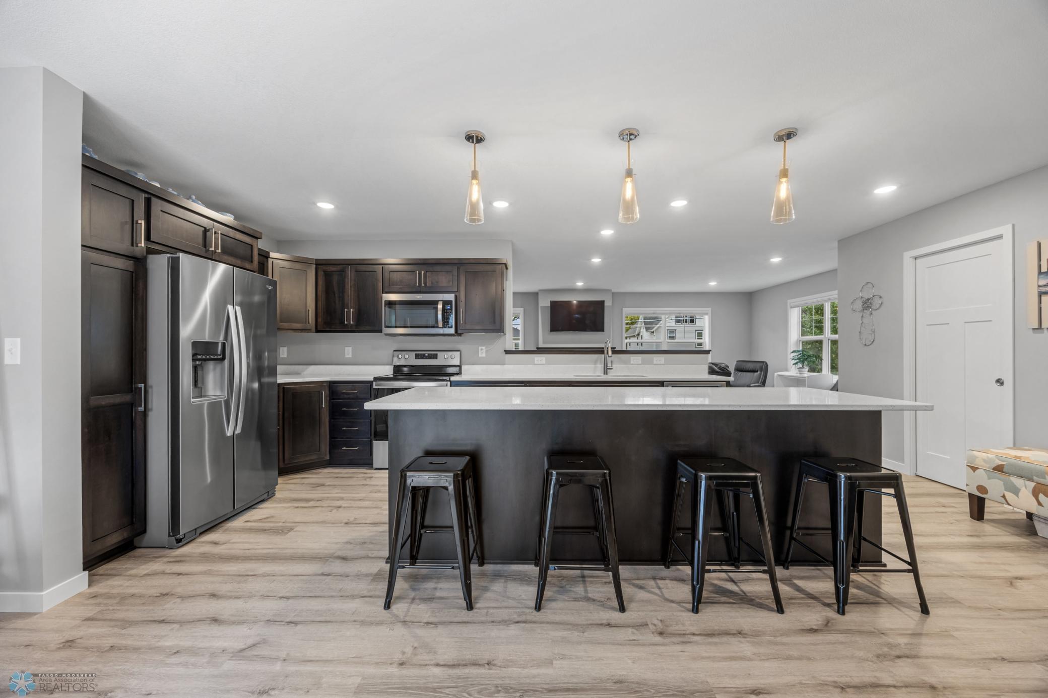 Fargo, North Dakota 58102, United States, 3 Bedrooms Bedrooms, ,2 BathroomsBathrooms,Residential,Active,203142