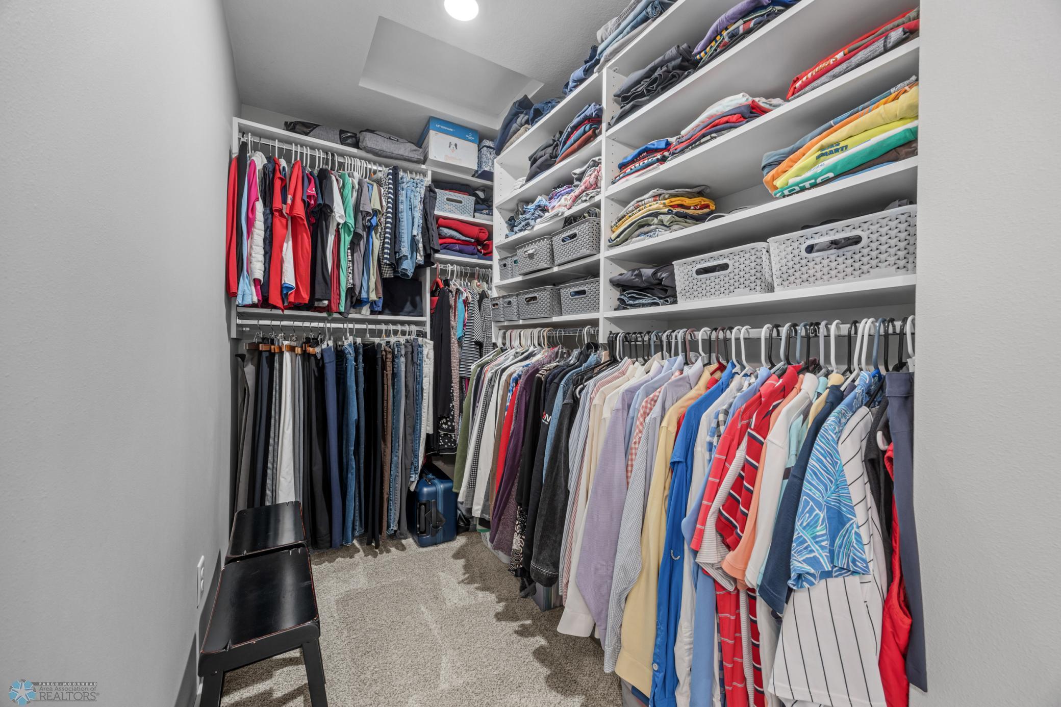 Fargo, North Dakota 58102, United States, 3 Bedrooms Bedrooms, ,2 BathroomsBathrooms,Residential,Active,203142