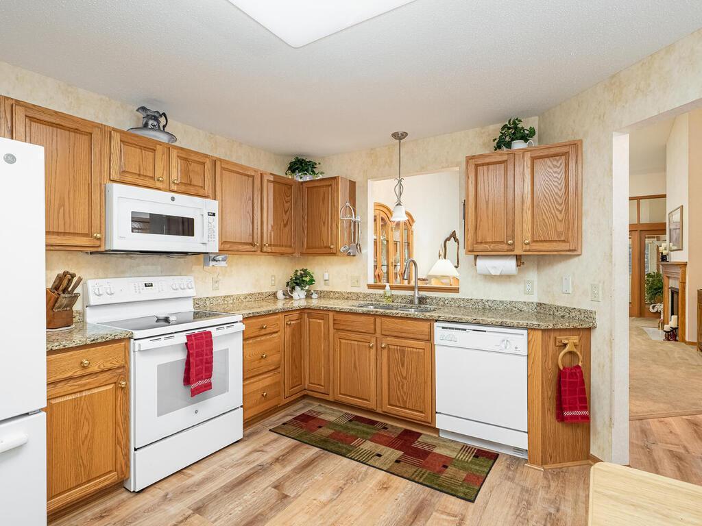 9349 Kimberly Lane, Maple Grove, Minnesota image 21