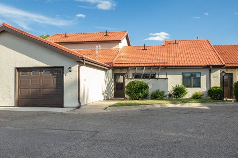 Townhouse For Sale - 1048 109th Avenue<br/> Minneapolis, MN 55434