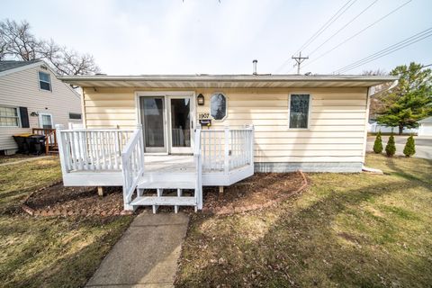 Homes For Sale - 1907 1st St Sw<br/> Olmsted County, Rochester, MN 55902