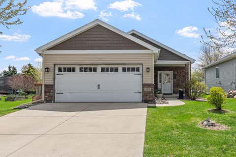 Homes For Sale - 555 Tiffany Lane<br/> Waconia, MN 55387