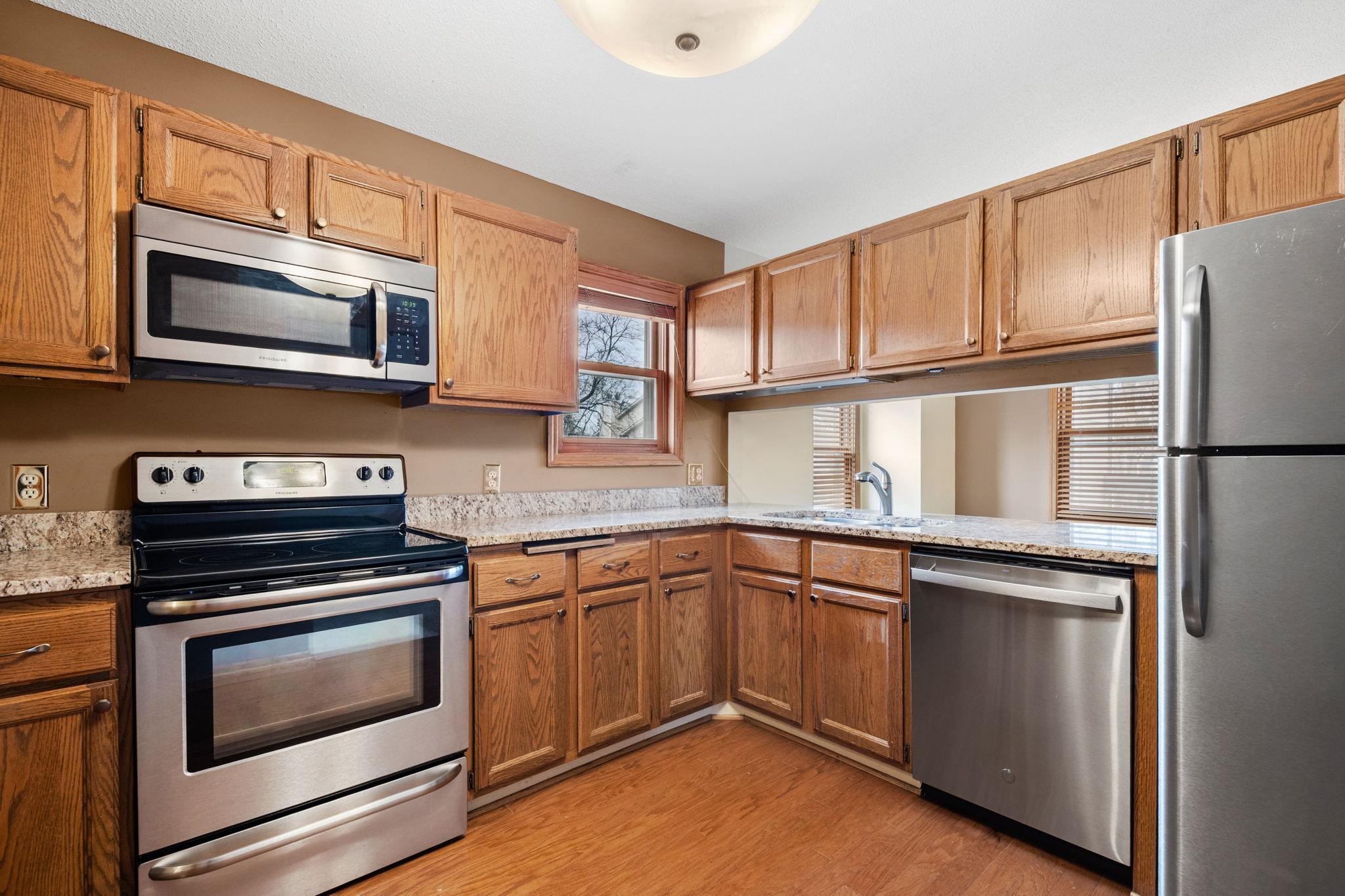 5342 Highpointe Drive, Minneapolis, Minnesota image 1