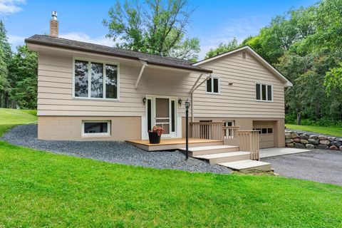 Homes For Sale - 740 S Jefferson Street<br/> Polk County, Saint Croix Falls, WI 54024