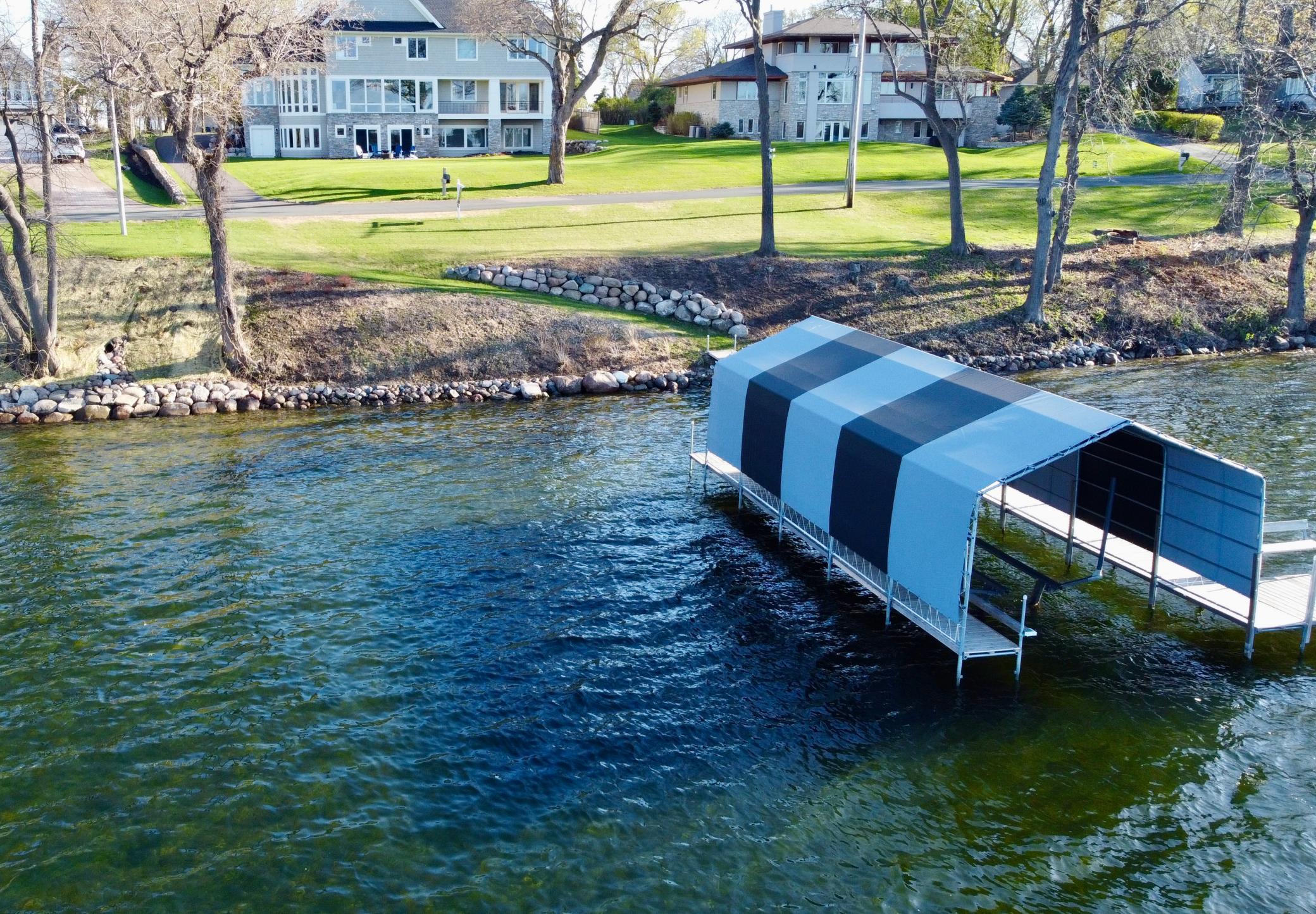 2625 Woodbridge Road, Wayzata, Minnesota image 3