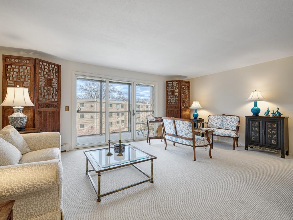 4360 Brookside Court #303, Minneapolis, Minnesota image 4