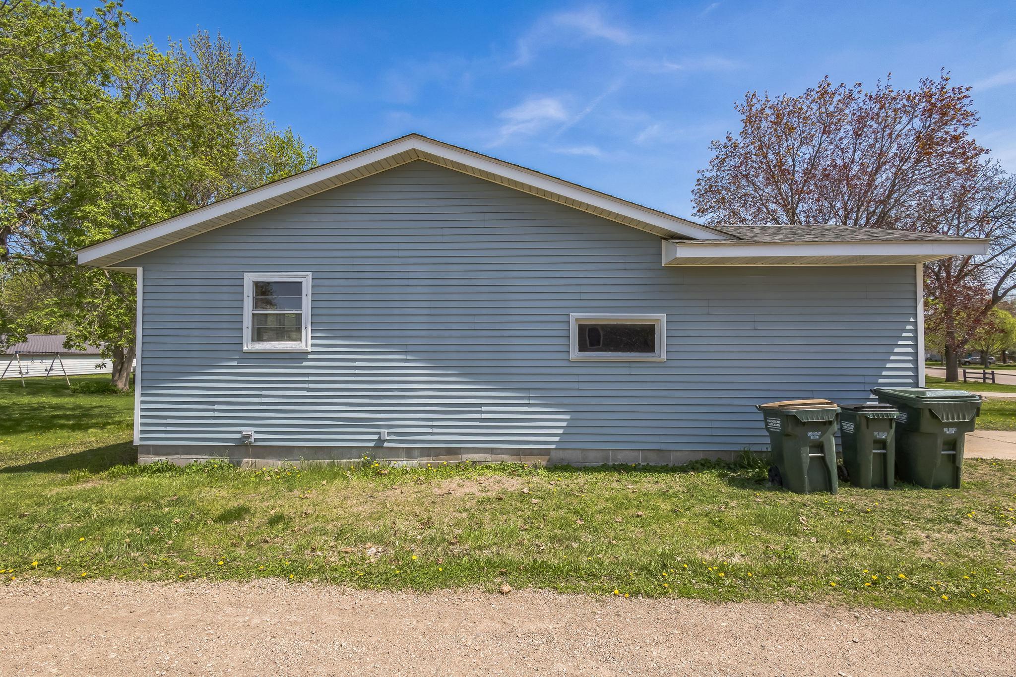 95 Mcleod Avenue, Hutchinson, Minnesota image 9
