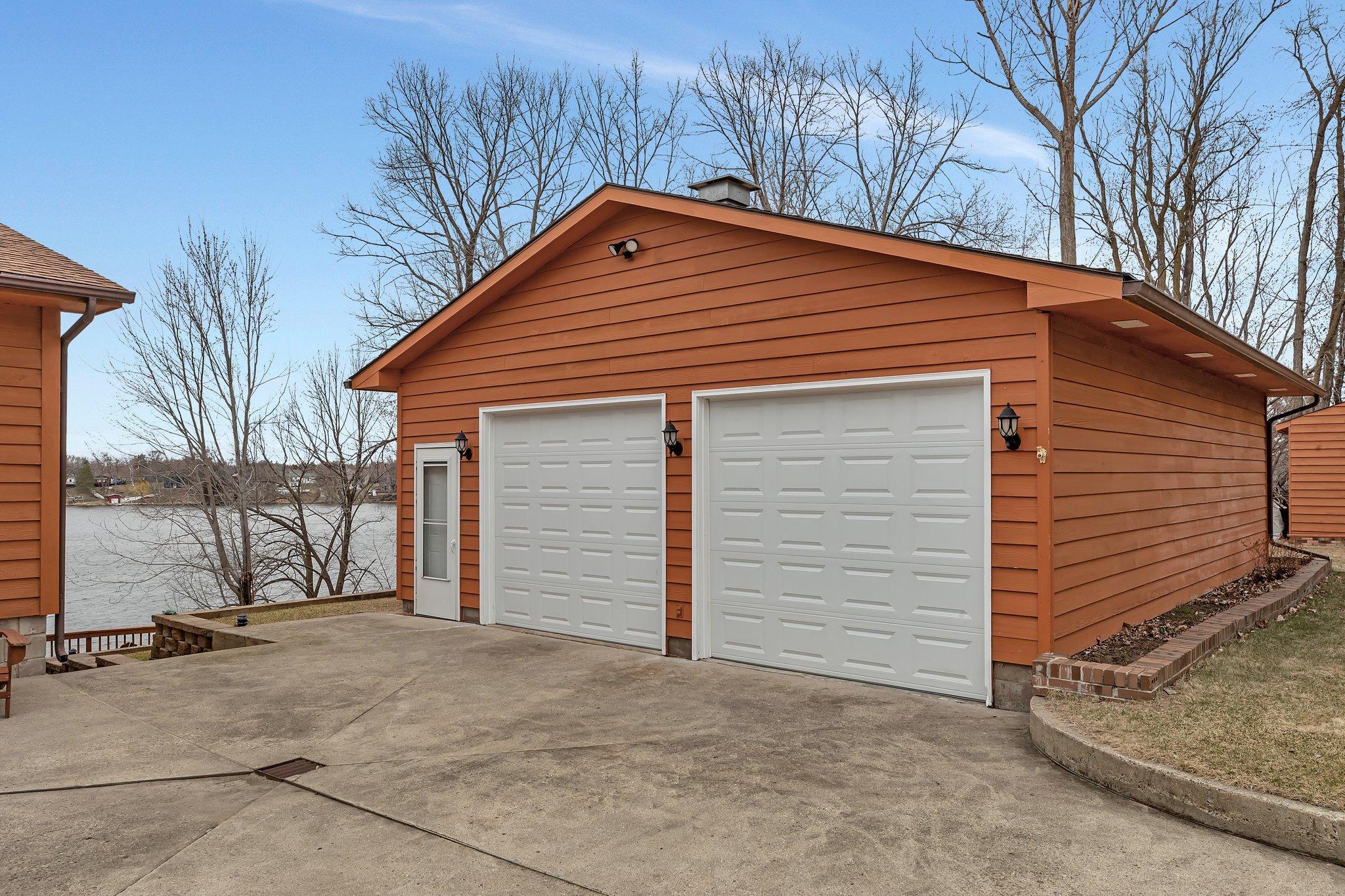 19558 Elmcrest Road, Richmond, Minnesota image 42