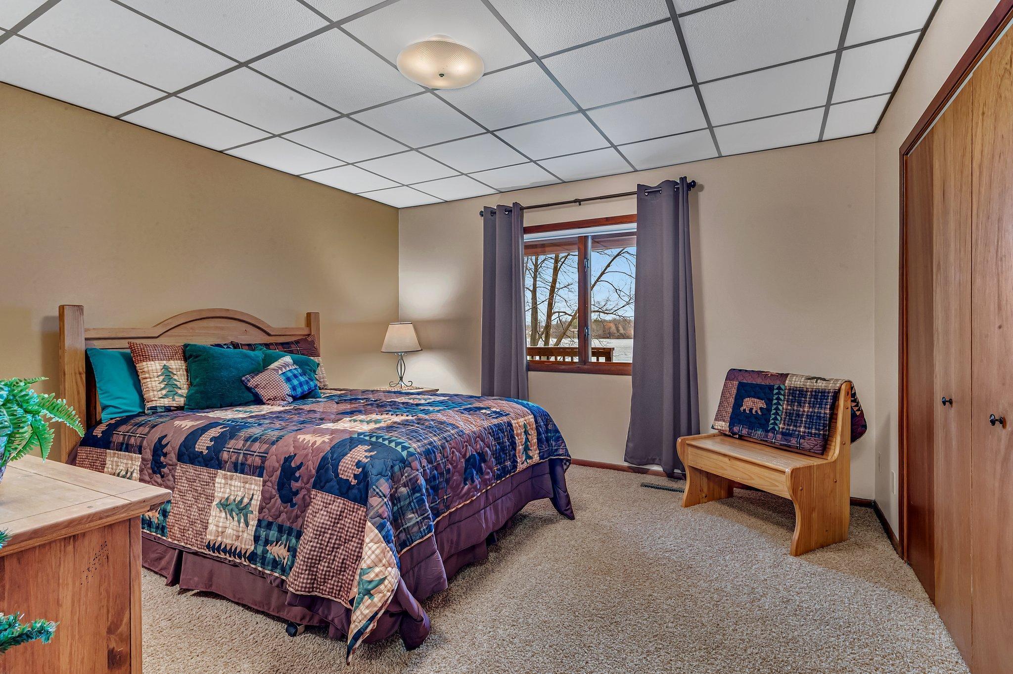 19558 Elmcrest Road, Richmond, Minnesota image 24