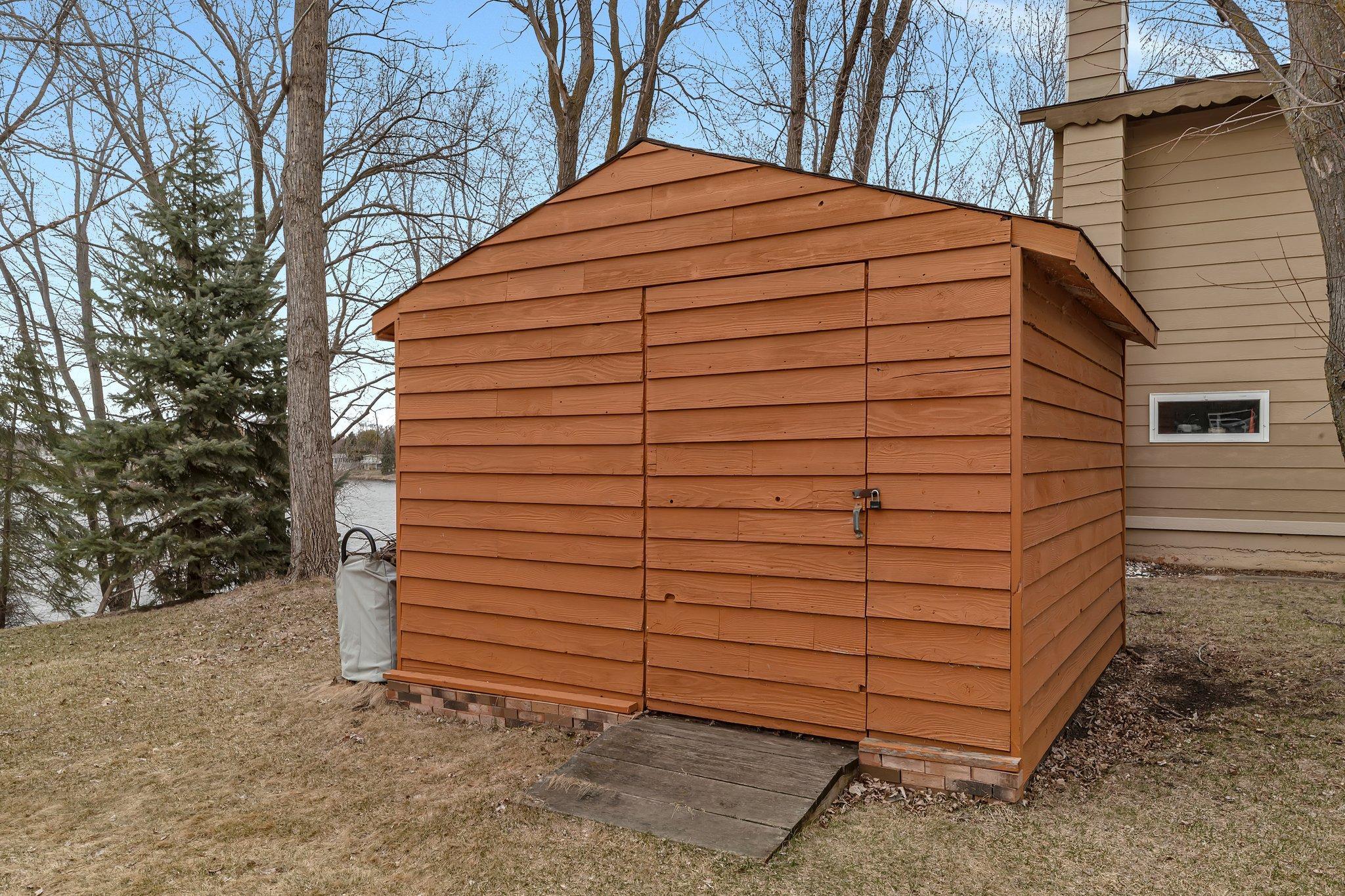 19558 Elmcrest Road, Richmond, Minnesota image 43