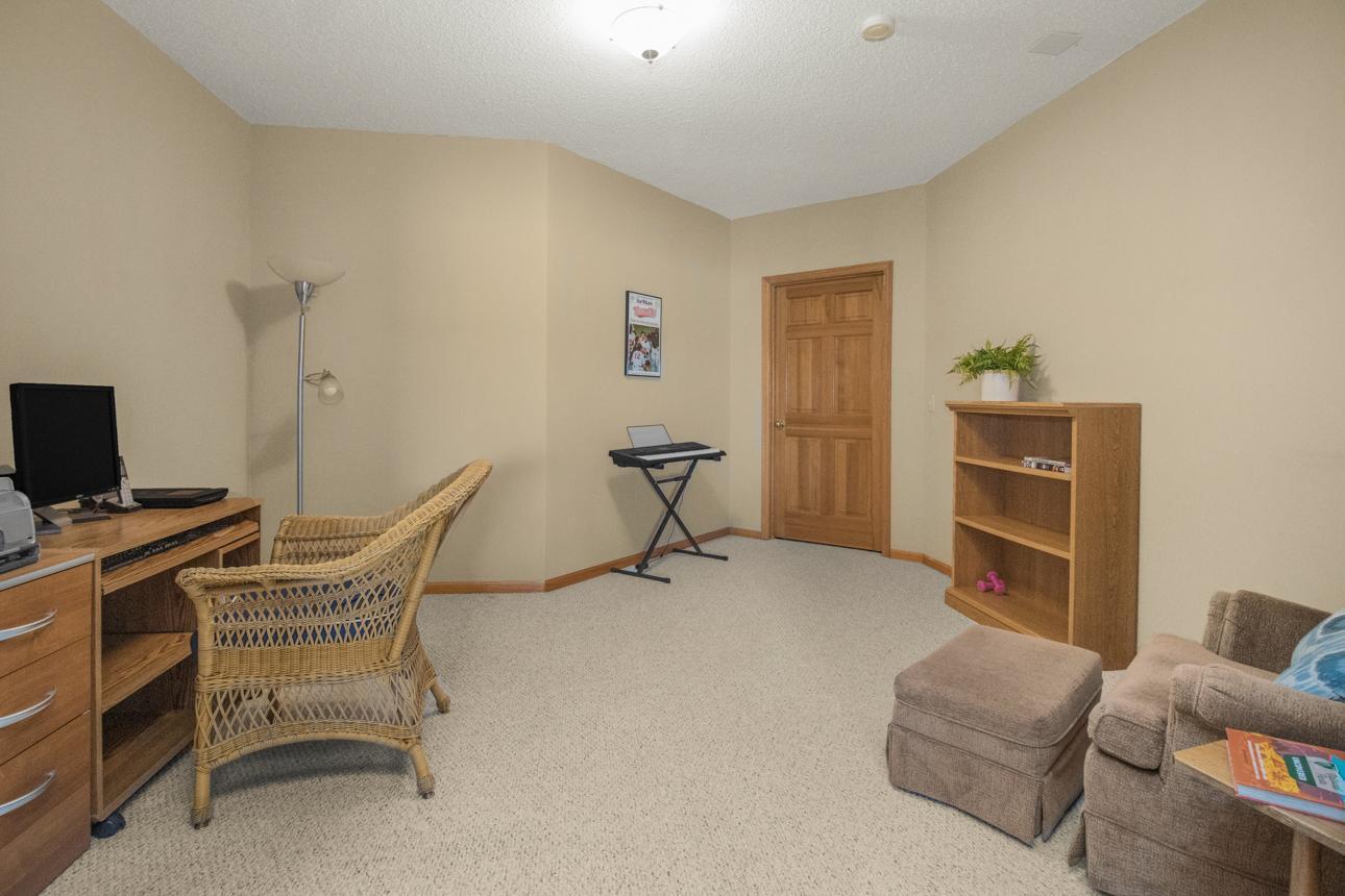 18296 Cattail Court, Eden Prairie, Minnesota image 28