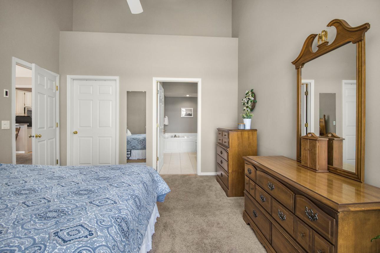 18296 Cattail Court, Eden Prairie, Minnesota image 19