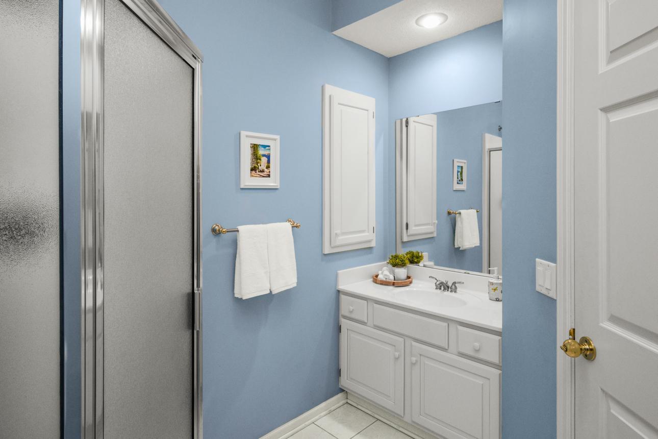 18296 Cattail Court, Eden Prairie, Minnesota image 25
