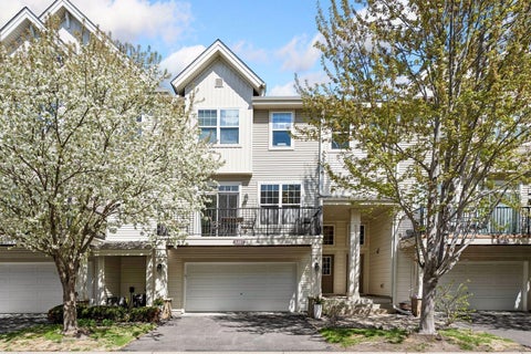 Townhouse For Sale - 8467 Emery Parkway<br/> Champlin, MN 55316