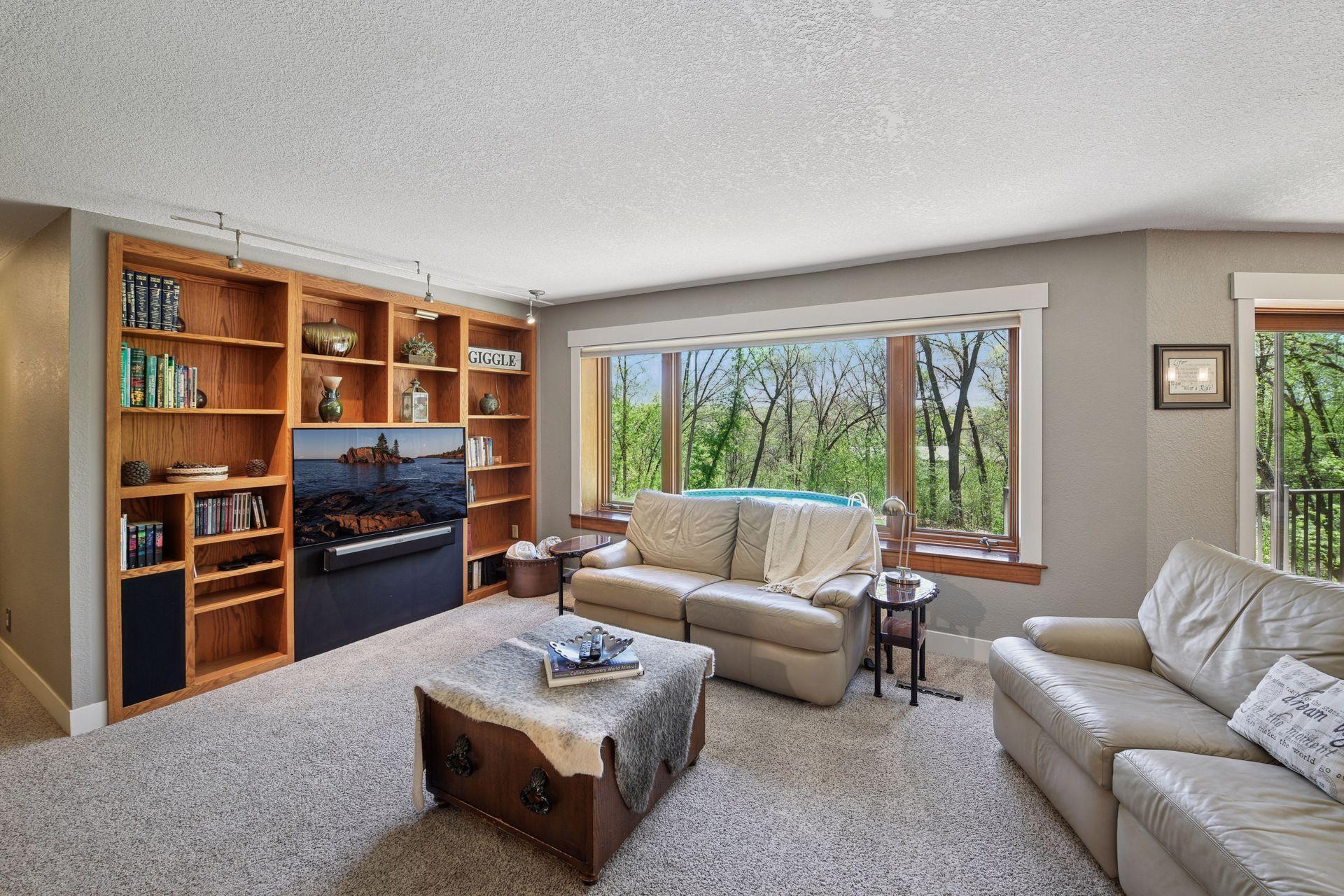 214 Plainview Drive, River Falls, Wisconsin image 11