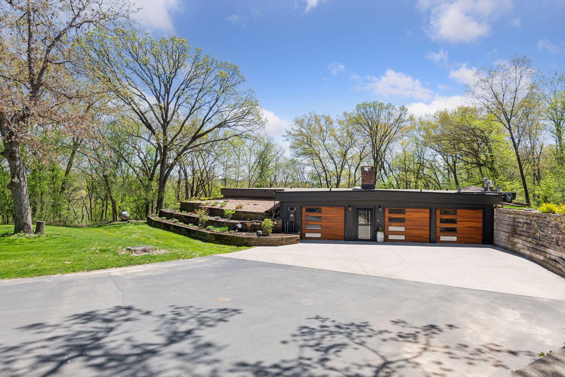 214 Plainview Drive, River Falls, Wisconsin image 3