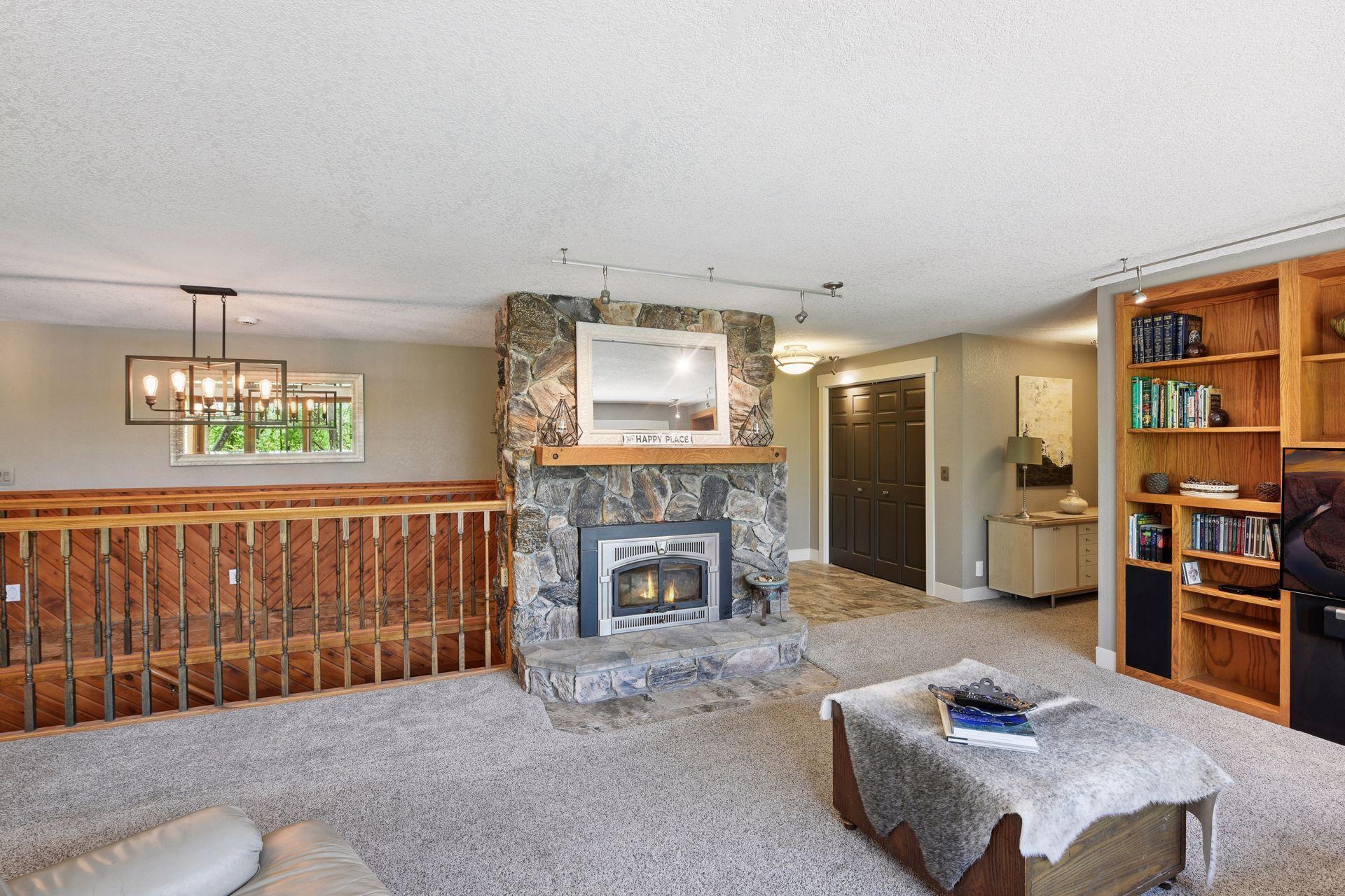 214 Plainview Drive, River Falls, Wisconsin image 10