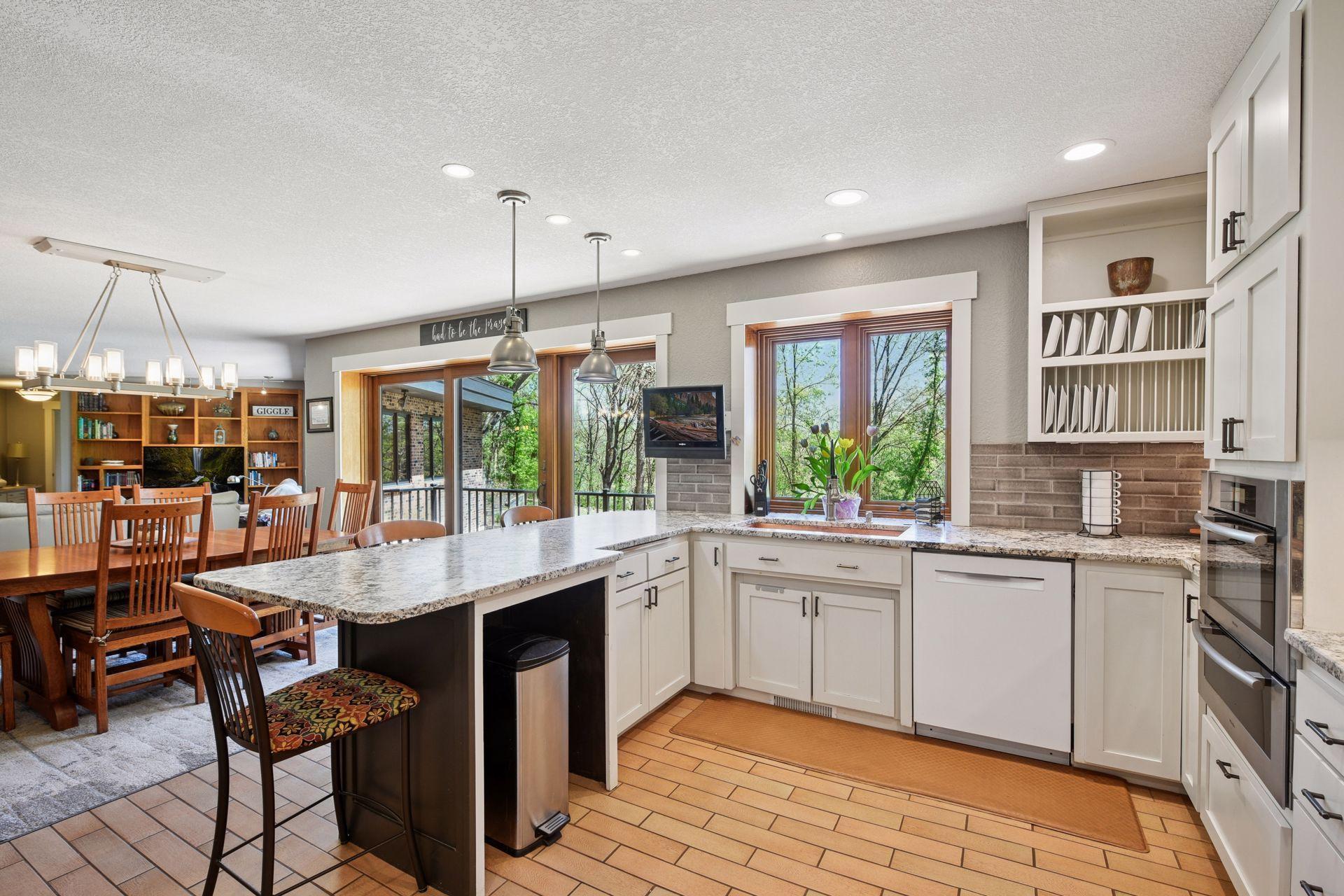 214 Plainview Drive, River Falls, Wisconsin image 14