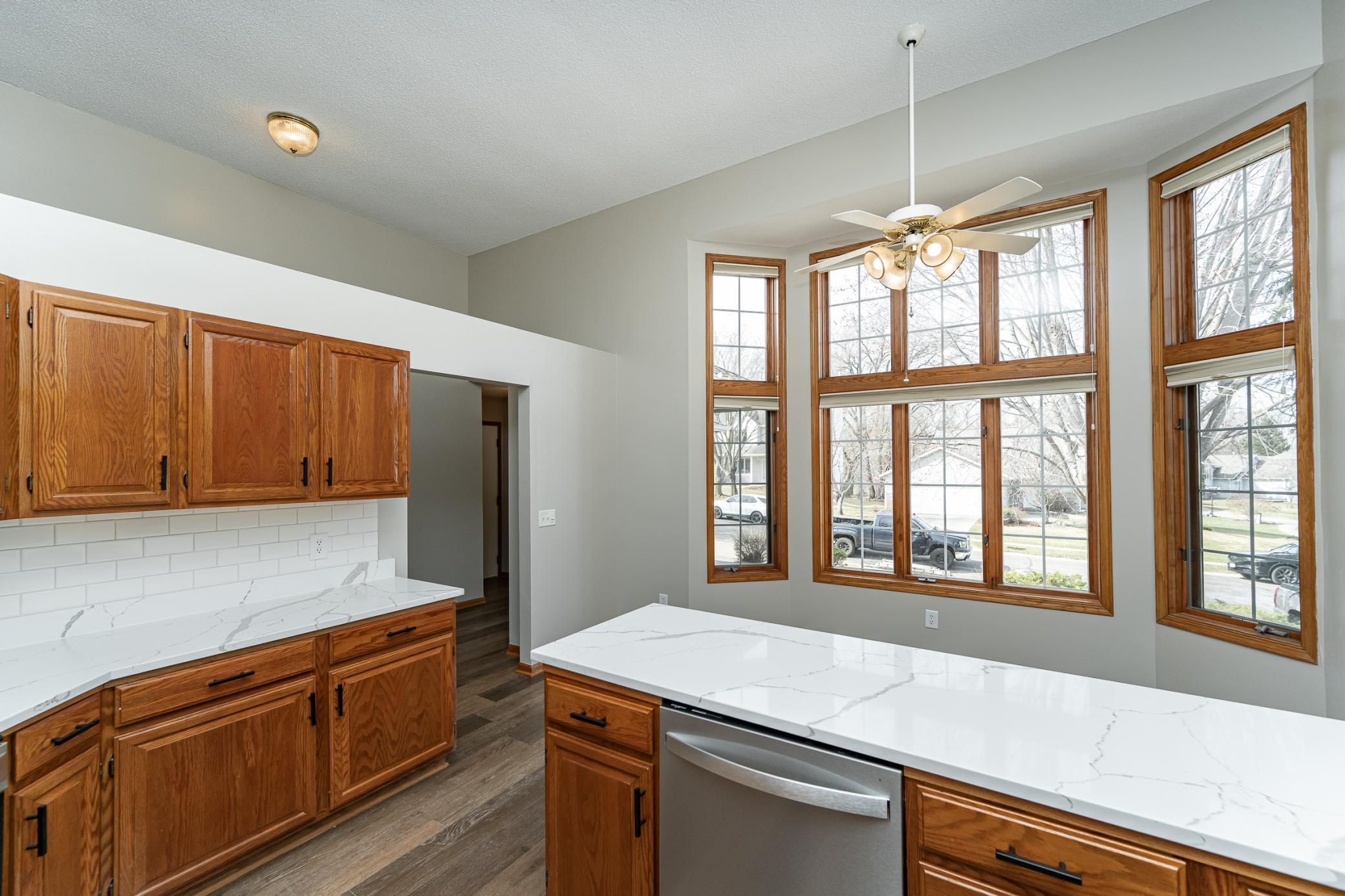 5216 Castlewood Lane, Rochester, Minnesota image 6