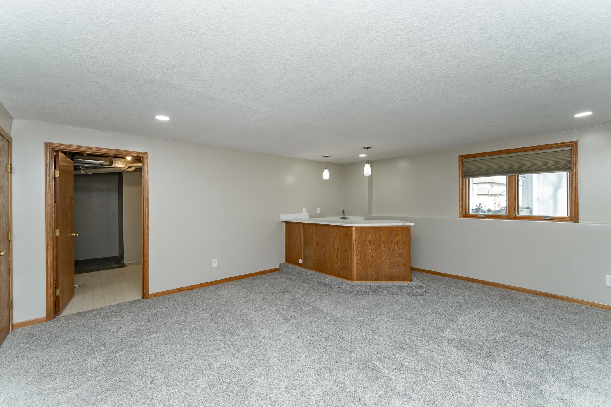 5216 Castlewood Lane, Rochester, Minnesota image 22