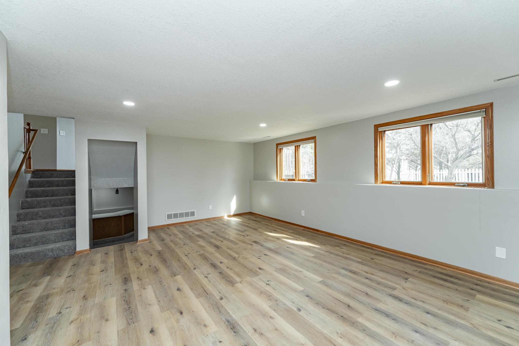 5216 Castlewood Lane, Rochester, Minnesota image 19