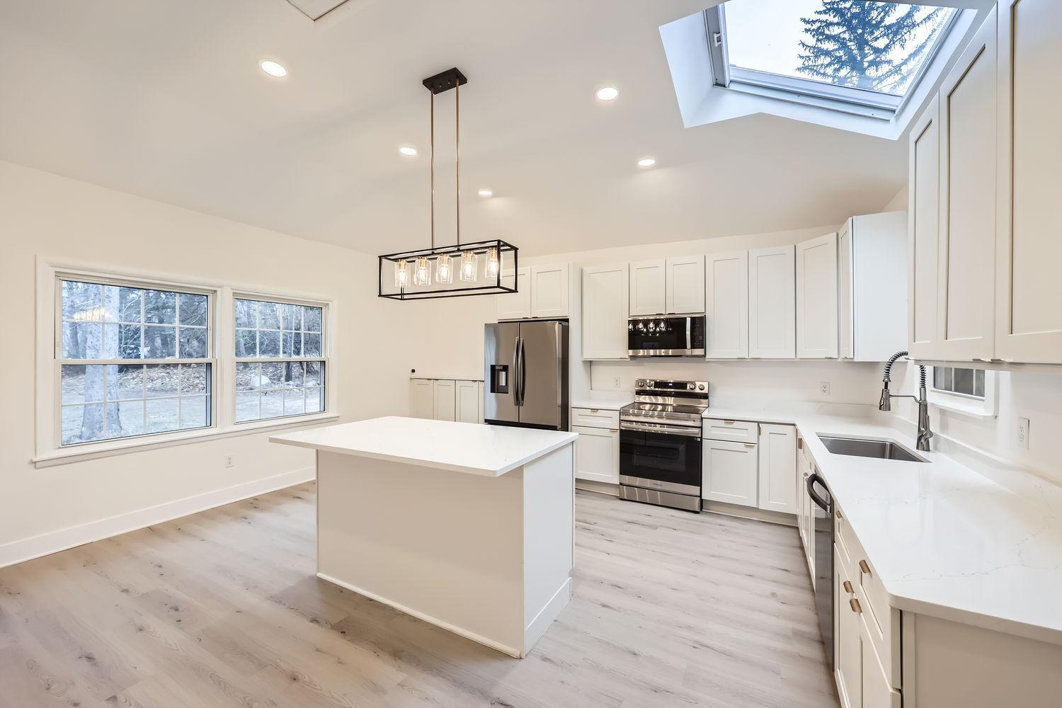 2270 Old Bridge Lane, Hastings, Minnesota image 2