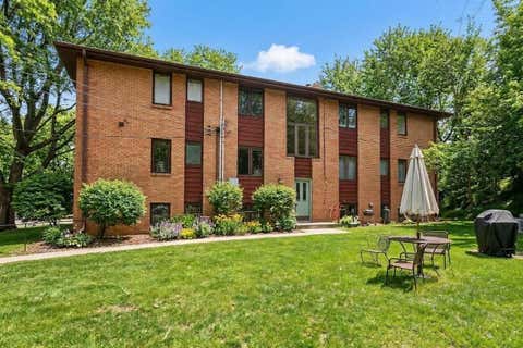 Condo For Sale - 2307 Unity Avenue<br/> Minneapolis, MN 55422