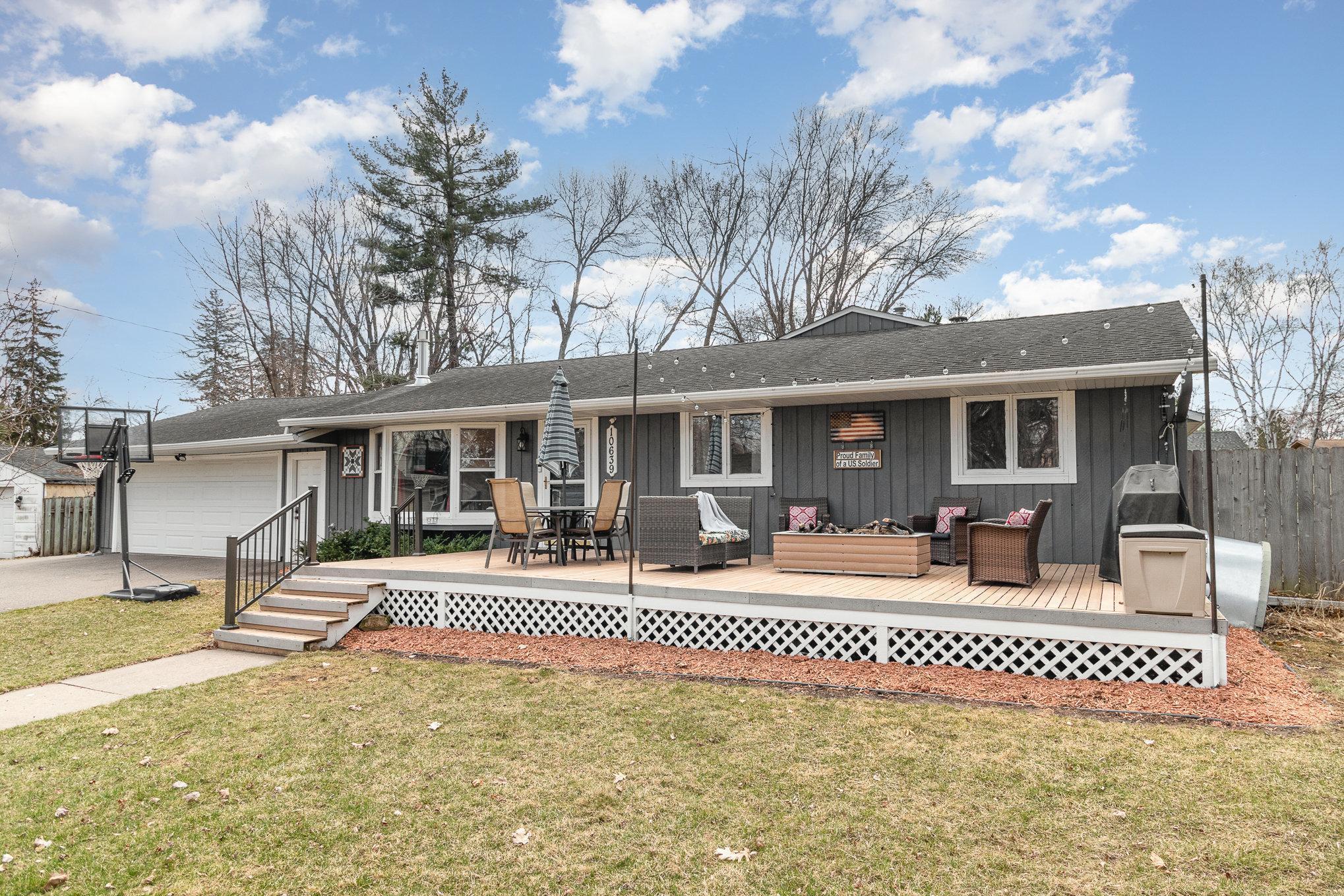 10639 Hayes Street, Chisago City, Minnesota image 2
