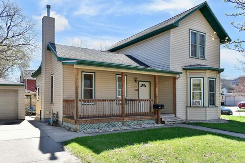 Multifamily For Sale - 476 Main Street<br/> Winona, MN 55987