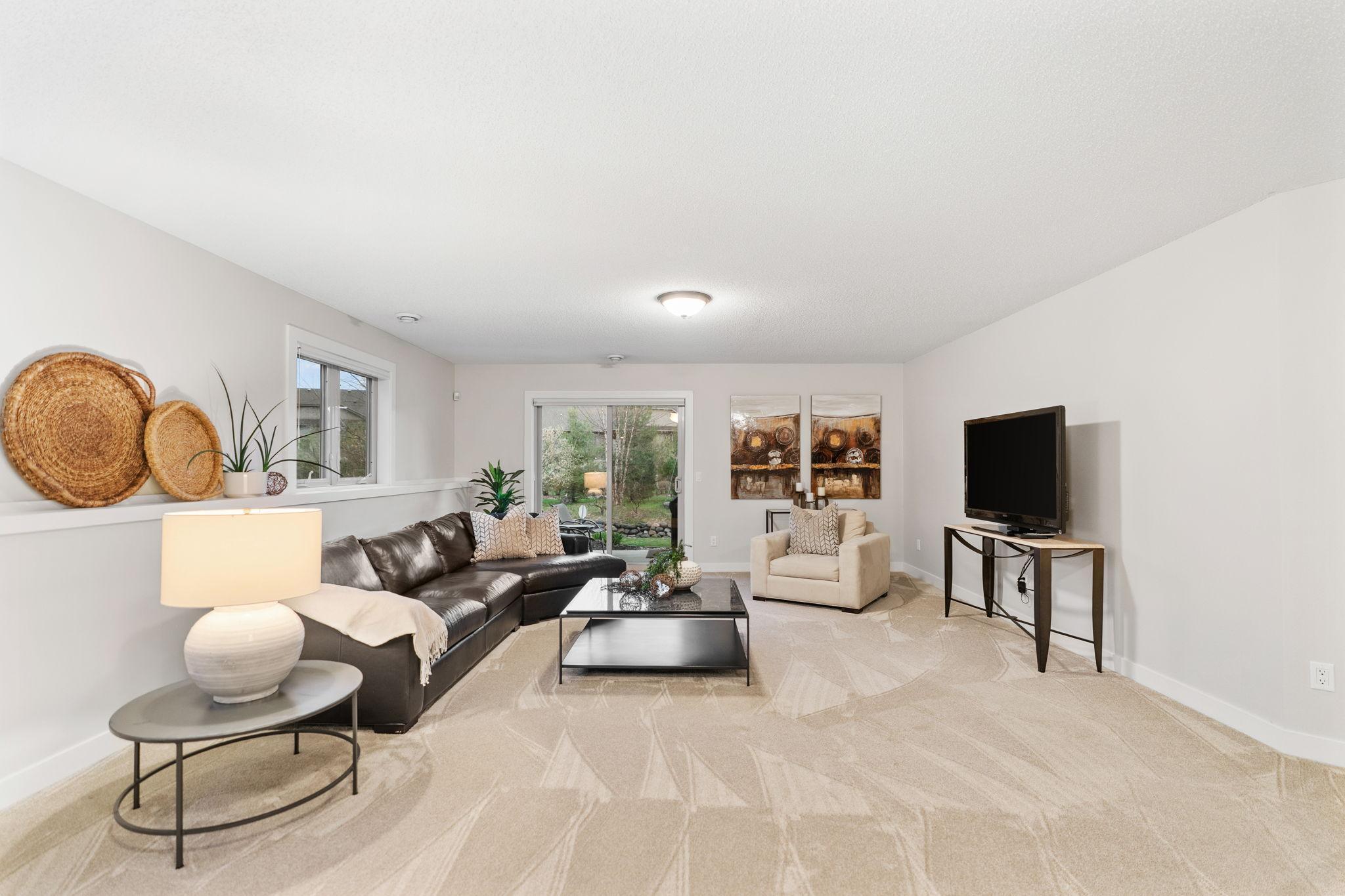 10780 Lyndale Bluffs Trail, Minneapolis, Minnesota image 33