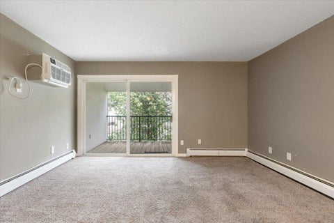 Condo For Sale - 12840 Nicollet Avenue<br/> Burnsville, MN 55337