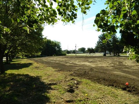 Vacant Land For Sale - 1205 W Hwy 212<br/> Yellow Medicine County, Granite Falls, MN 56241