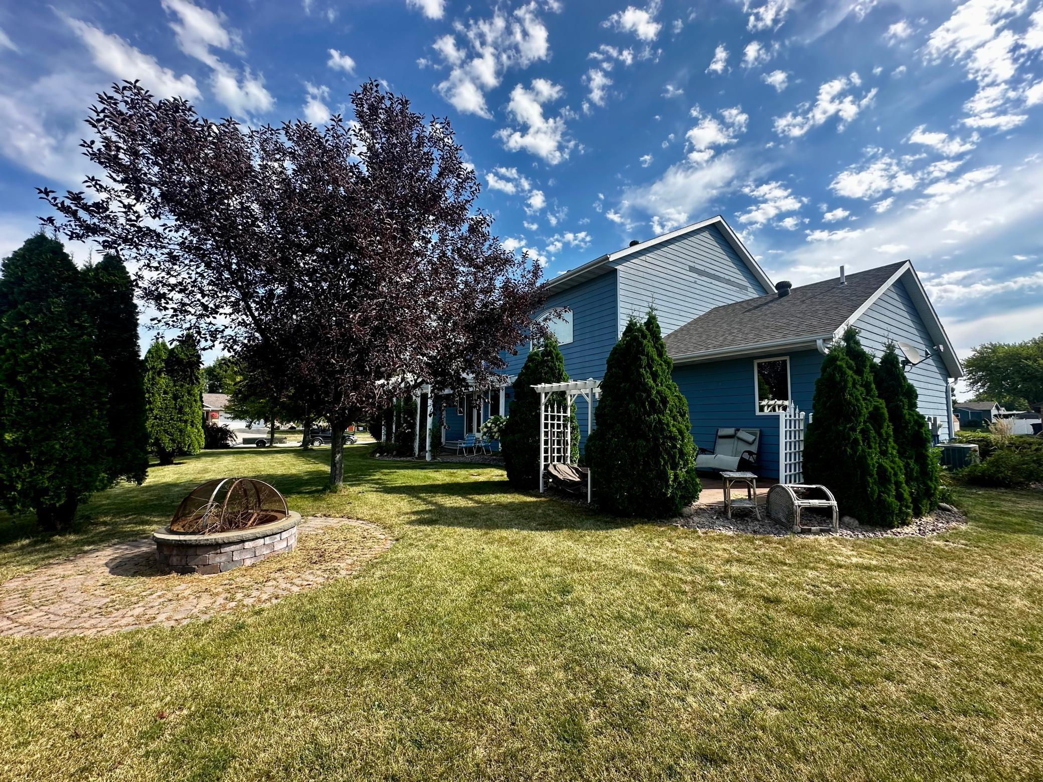 810 Briarwood Drive, Worthington, Minnesota image 33