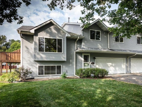 Homes For Sale - 4154 Cates Street<br/> Scott County, Prior Lake, MN 55372