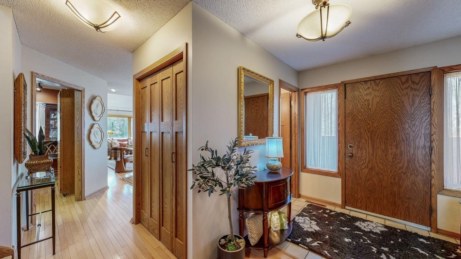 742 Northern Hills Drive, Rochester, Minnesota image 3