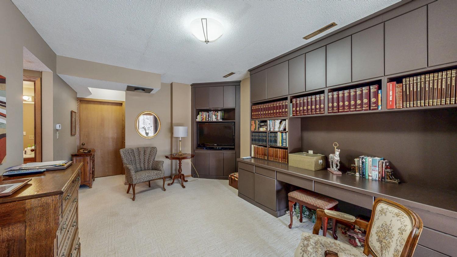 742 Northern Hills Drive, Rochester, Minnesota image 30