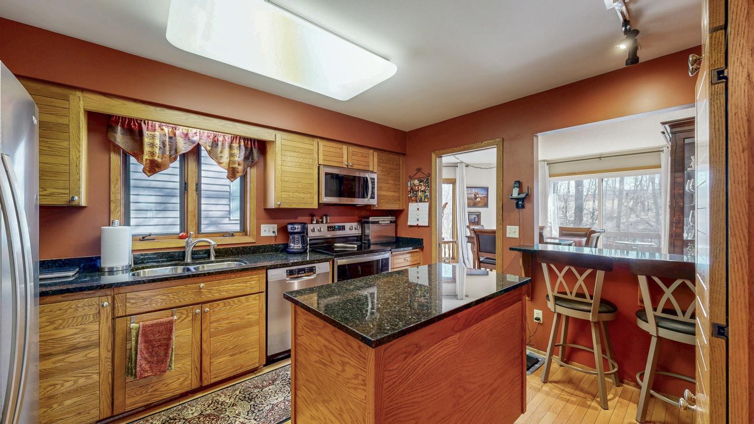 742 Northern Hills Drive, Rochester, Minnesota image 16