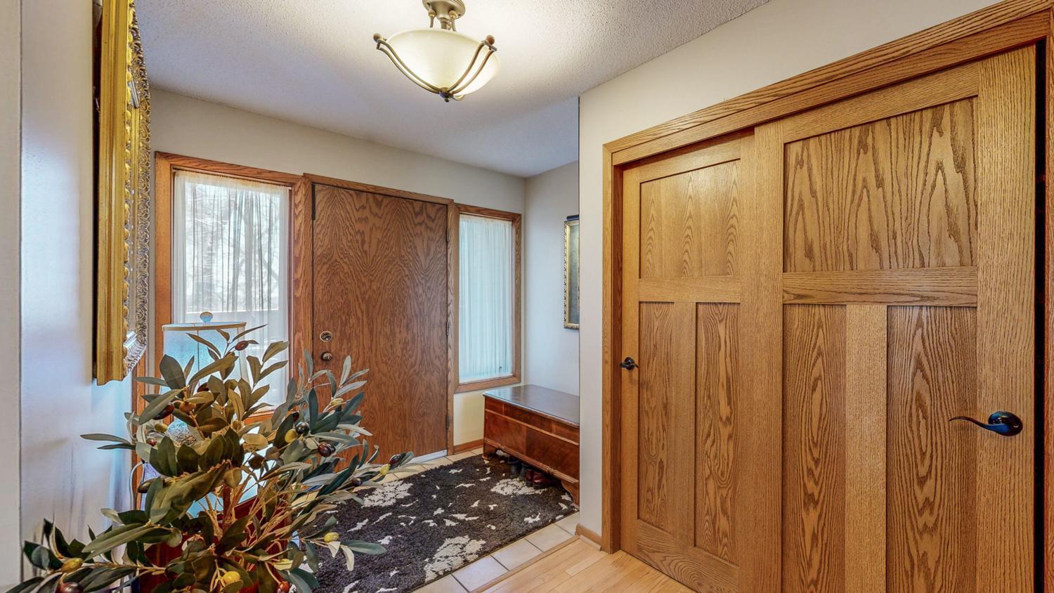 742 Northern Hills Drive, Rochester, Minnesota image 4