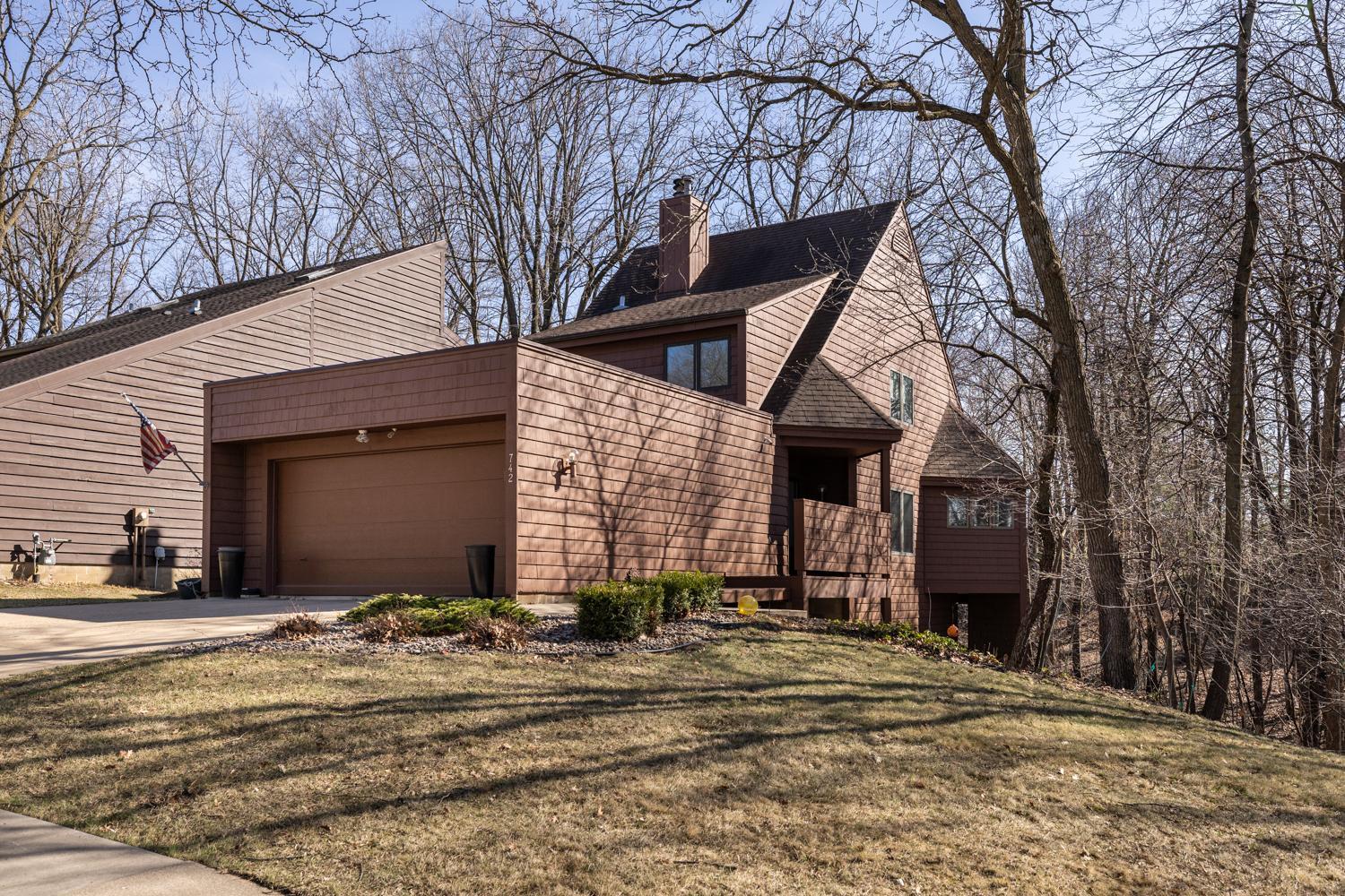 742 Northern Hills Drive, Rochester, Minnesota image 1