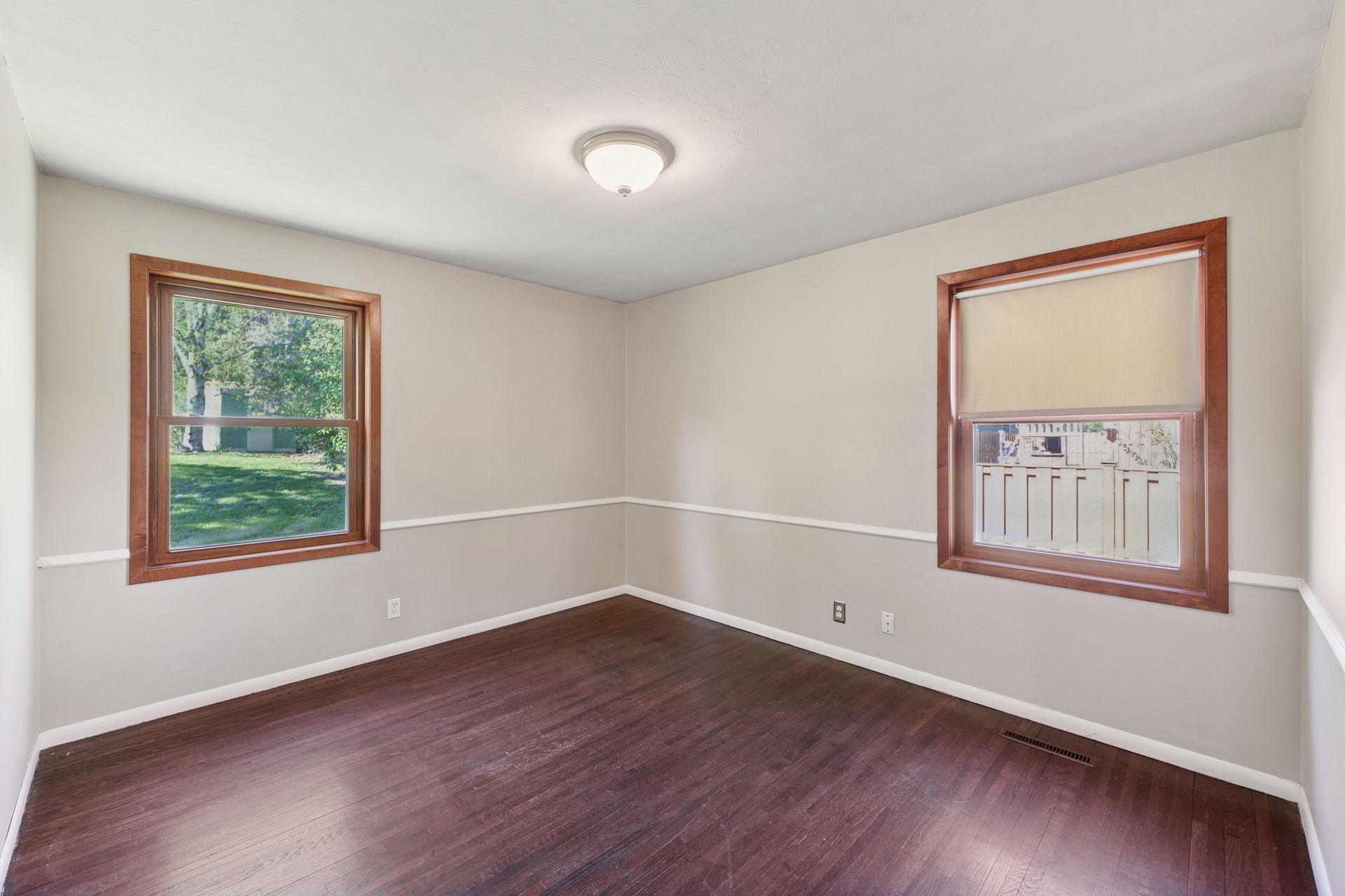 550 Wheeler Drive, Excelsior, Minnesota image 17
