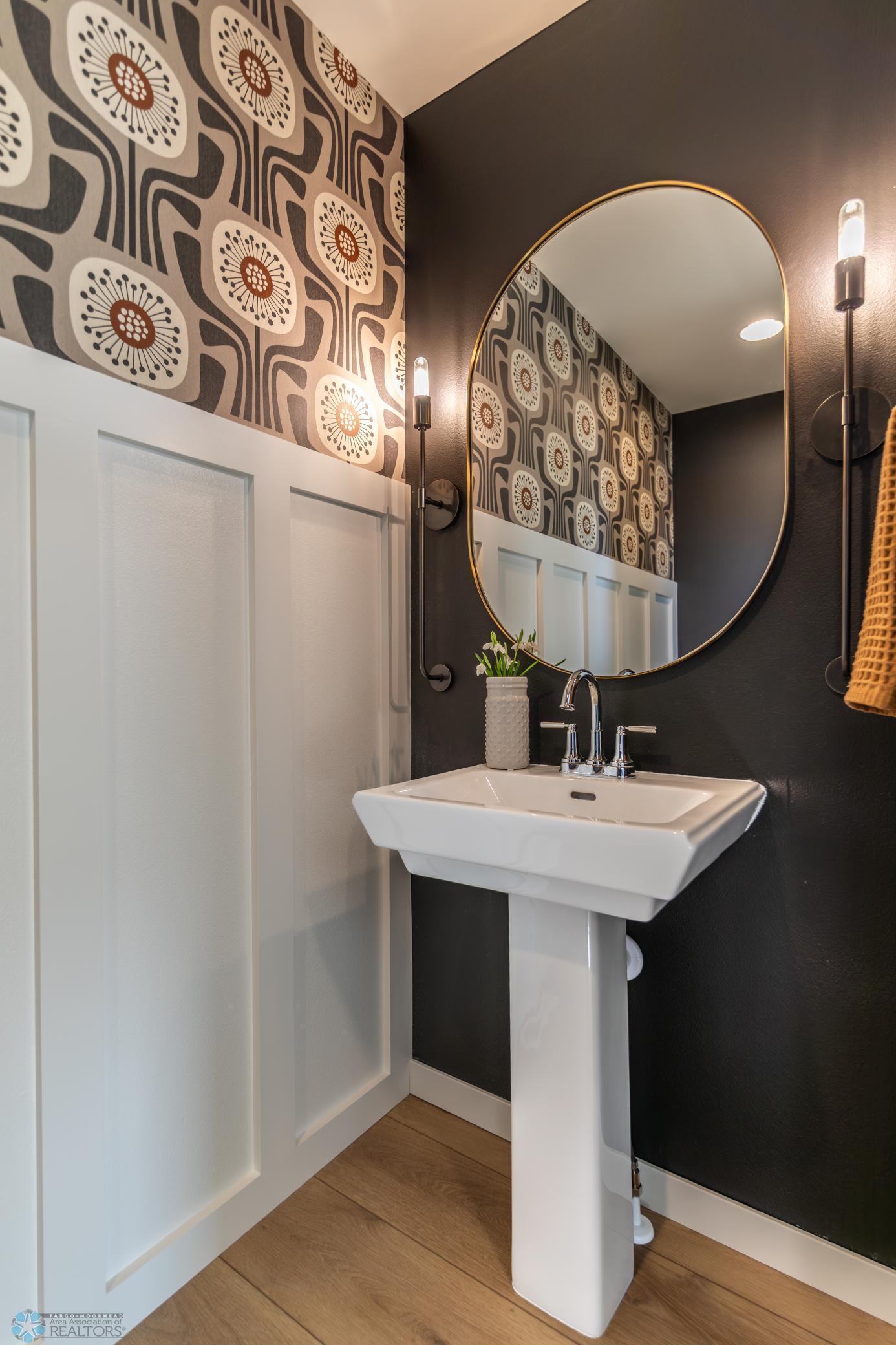 Horace, North Dakota 58047, United States, 4 Bedrooms Bedrooms, ,3 BathroomsBathrooms,Residential,Active,133378