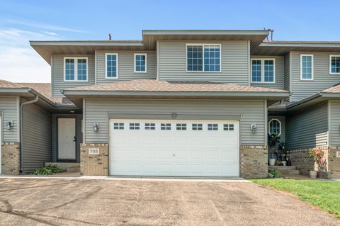 Townhouse For Sale - 705 Independence Drive<br/> Sherburne County, Big Lake, MN 55309